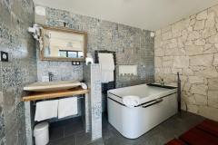 Salle_de_bain_chambre_double_baignoire