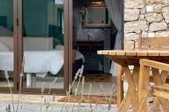 Vue_depuis_jardin_chambre_double_baignoire