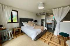 Vue_ensemble_interieure_chambre_double_baignoire
