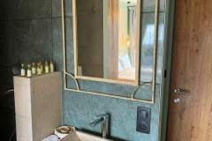 Lavabo_chambre_double_deluxe_douche