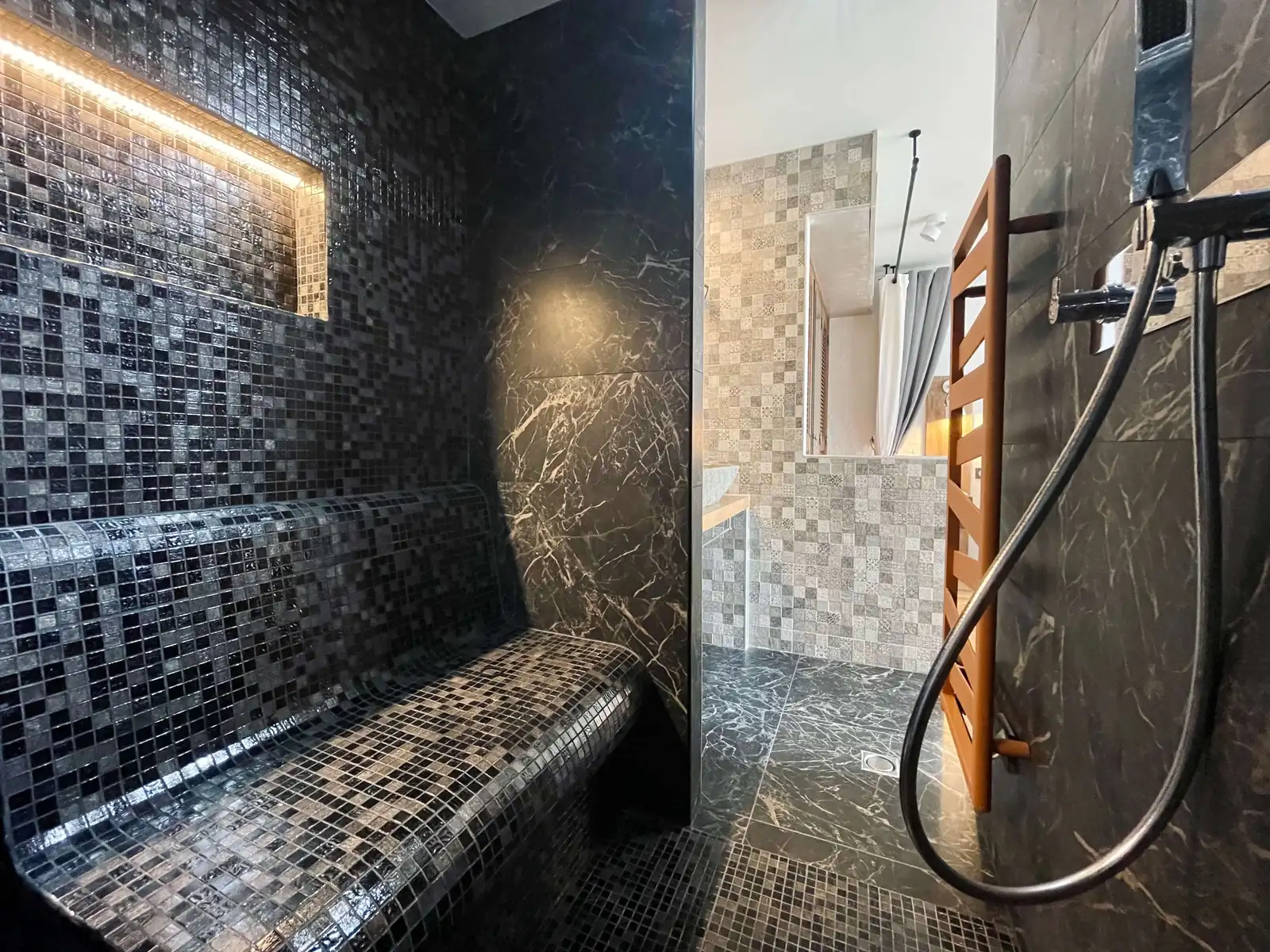 Douche – Chambre Double, maison d'hôtes L'Escondida à Nice