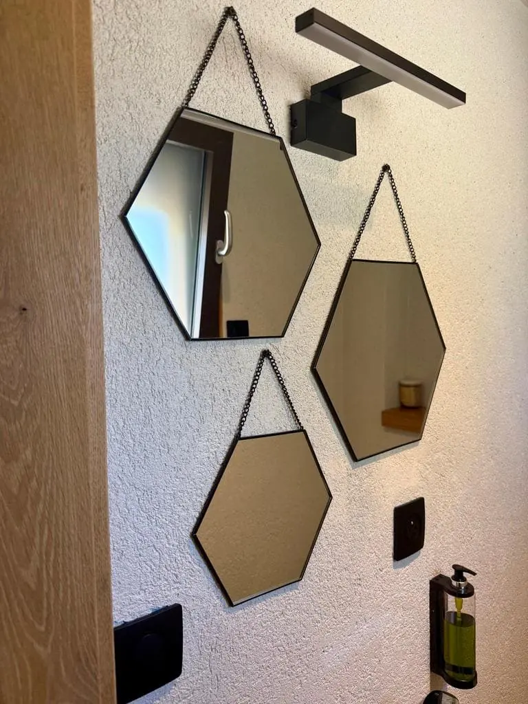 Miroir – Chambre Double Deluxe, maison d'hôtes L'Escondida à Nice