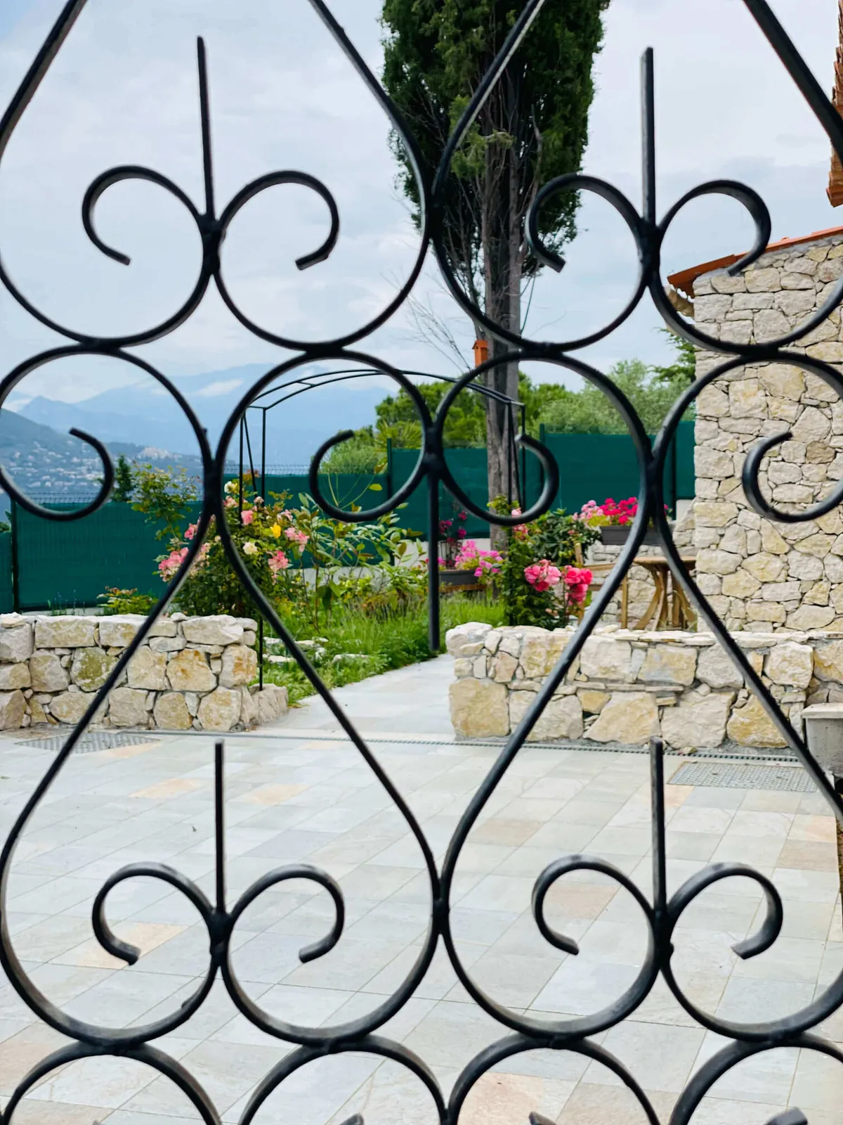 Vue vers chambres – maison d'hôtes L'Escondida à Nice